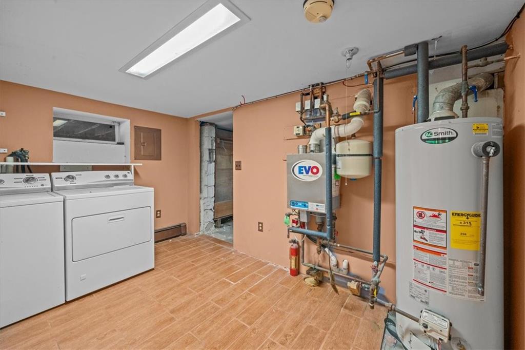 81 Dictum Ct. Gerritsen Beach Brooklyn NY 11229