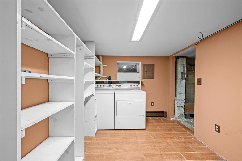 81 Dictum Ct. Gerritsen Beach Brooklyn NY 11229