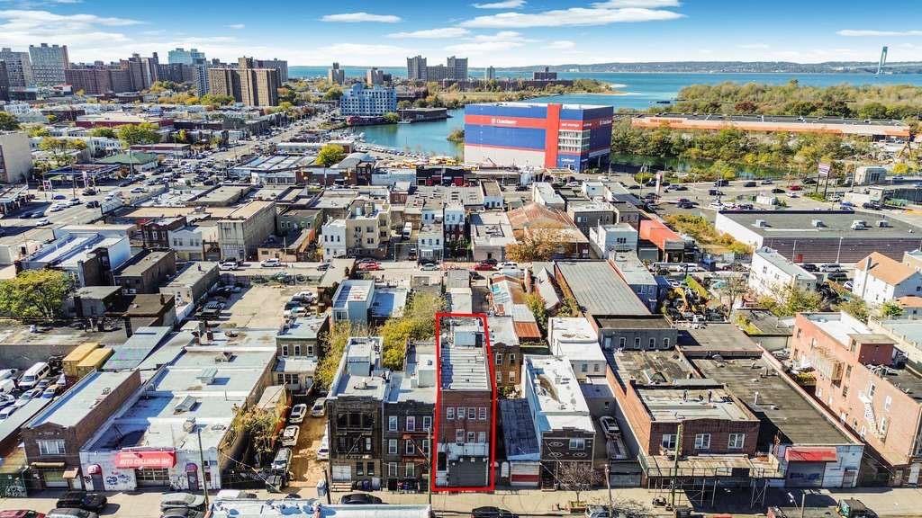 2762 West 15th Street Coney Island Brooklyn NY 11224