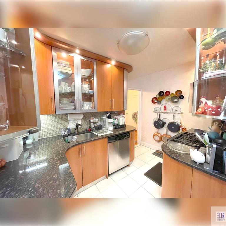 3021 Avenue Z Sheepshead Bay Brooklyn NY 11235