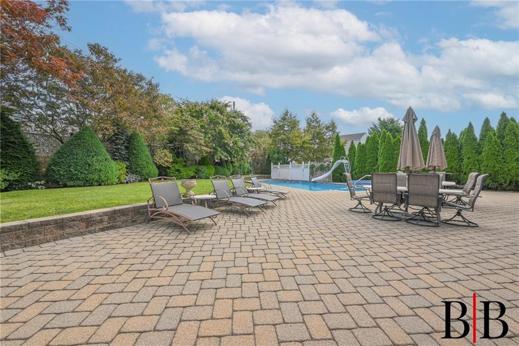 2017 East 74th Street Bergen Beach Brooklyn NY 11234