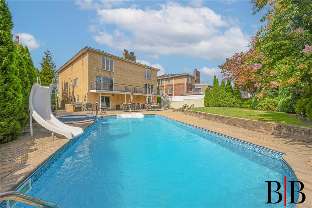 2017 East 74th Street Bergen Beach Brooklyn NY 11234