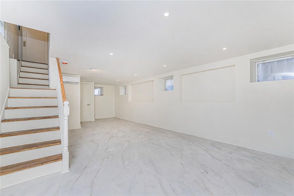 332 Willowbrook Road Westerleigh Staten Island NY 10314