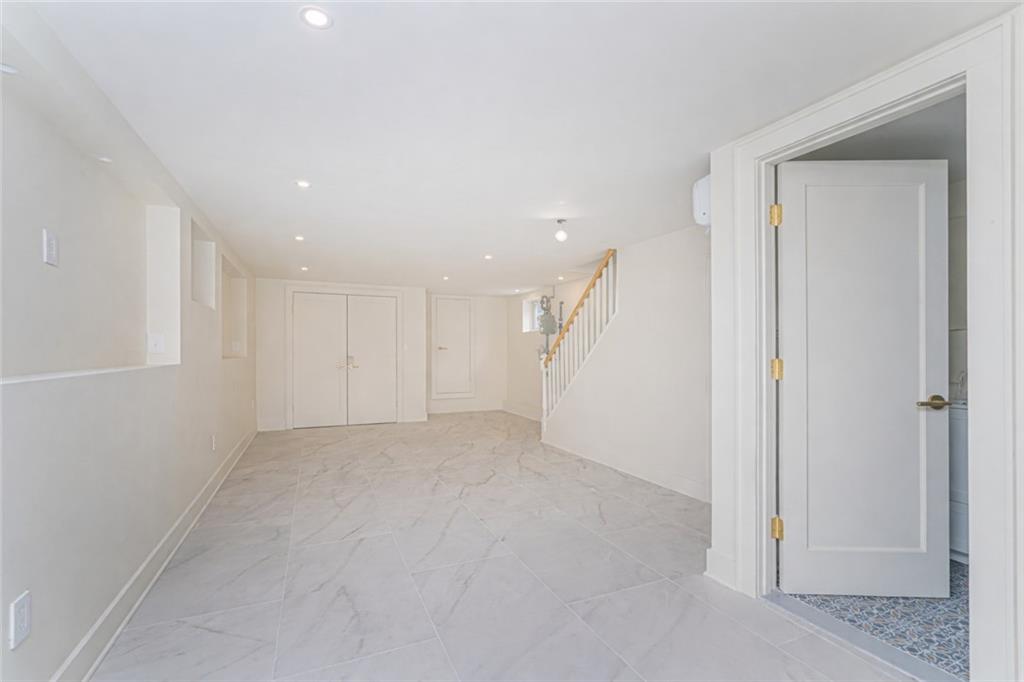 332 Willowbrook Road Westerleigh Staten Island NY 10314