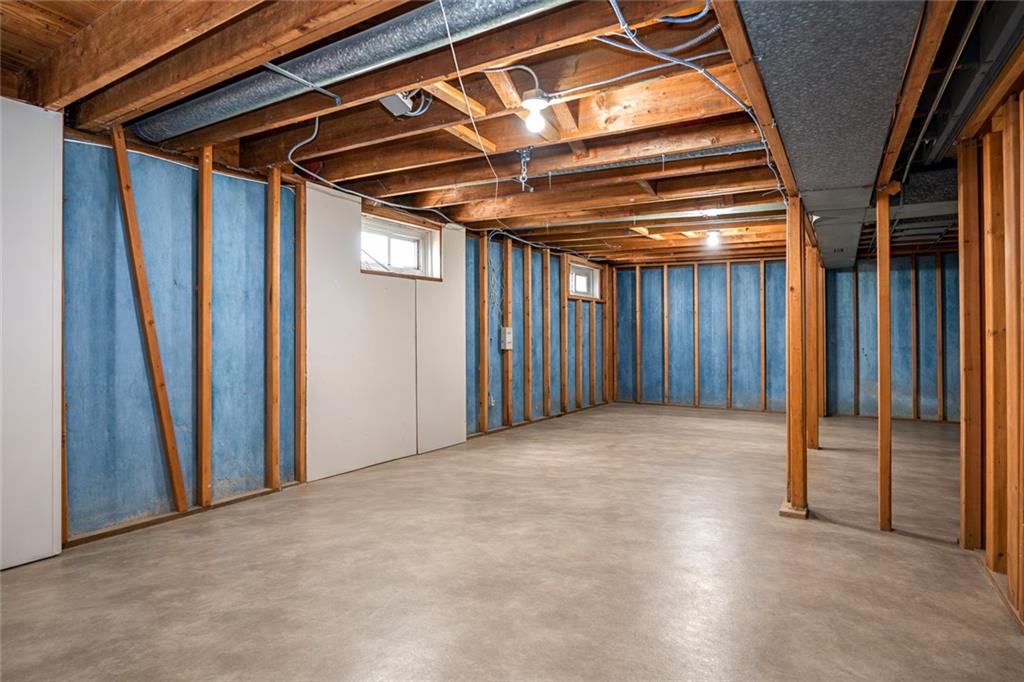 310 Chesterton Avenue Oakwood Staten Island NY 10306