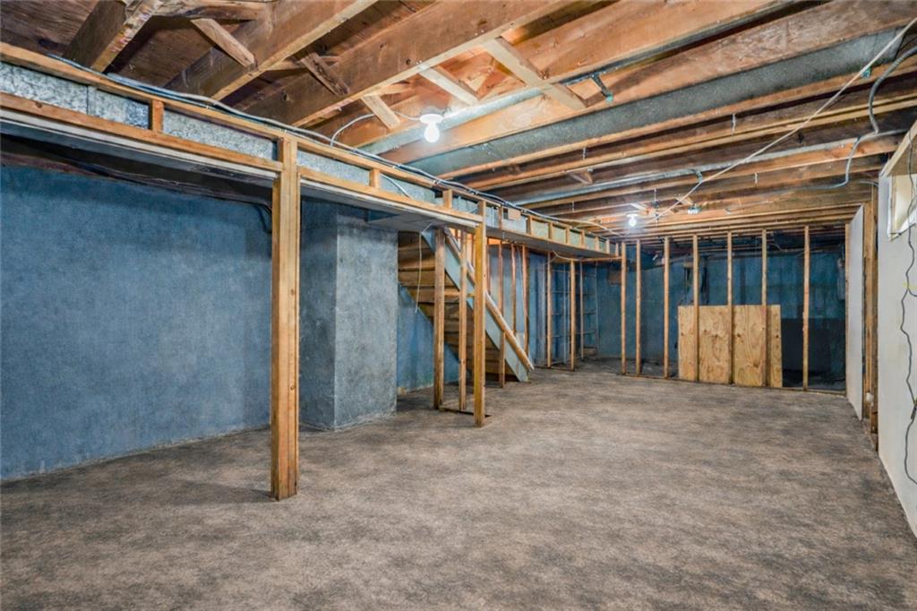 310 Chesterton Avenue Oakwood Staten Island NY 10306