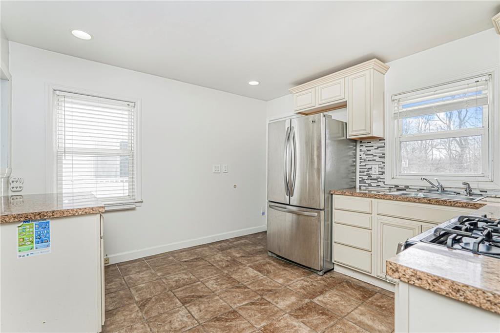 310 Chesterton Avenue Oakwood Staten Island NY 10306