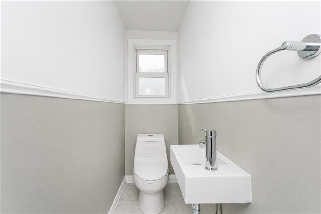 310 Chesterton Avenue Oakwood Staten Island NY 10306