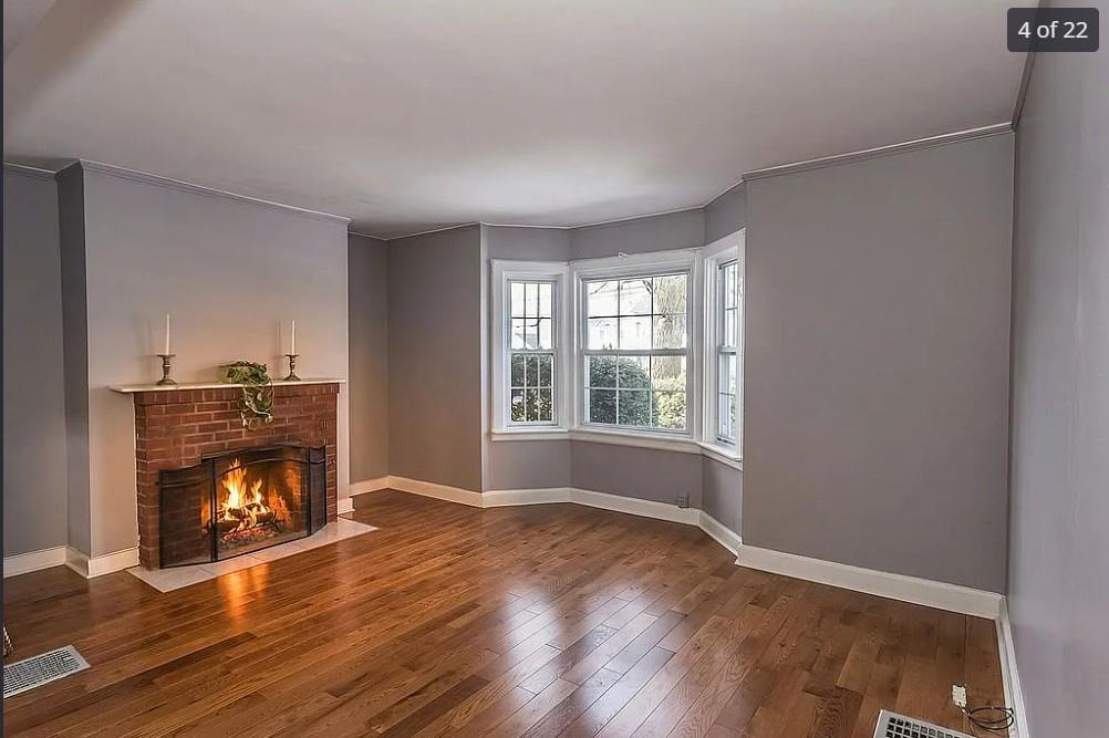 343 NASSAU Boulevard Out of NYC New Hyde Park NY 11040