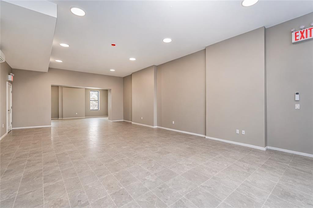 1230 Bay Street Rosebank Staten Island NY 10305