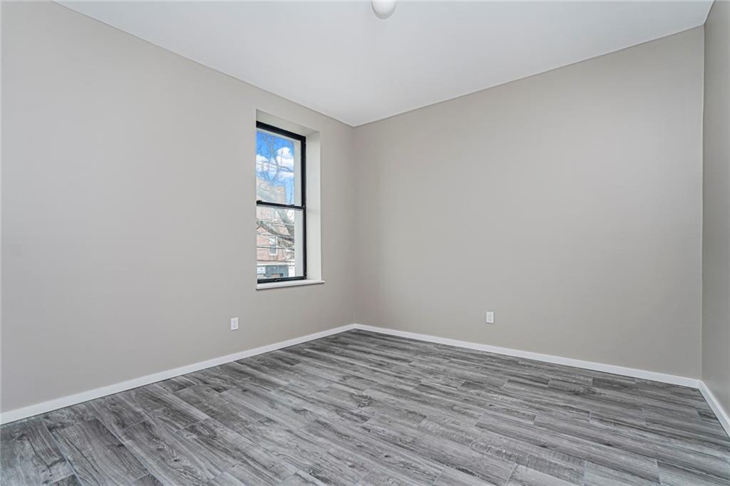 1230 Bay Street Rosebank Staten Island NY 10305