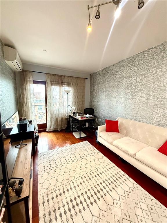 1917 Avenue X Avenue Sheepshead Bay Brooklyn NY 11235