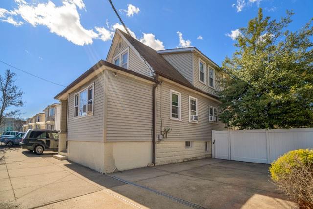 80 Labau Avenue Sunnyside Staten Island NY 10301