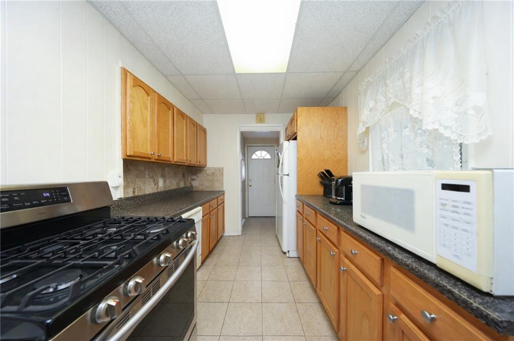 8930 87th Street Woodhaven Woodhaven NY 11421