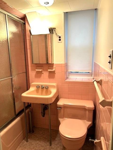 26 Parrott Place Bensonhurst Brooklyn NY 11228