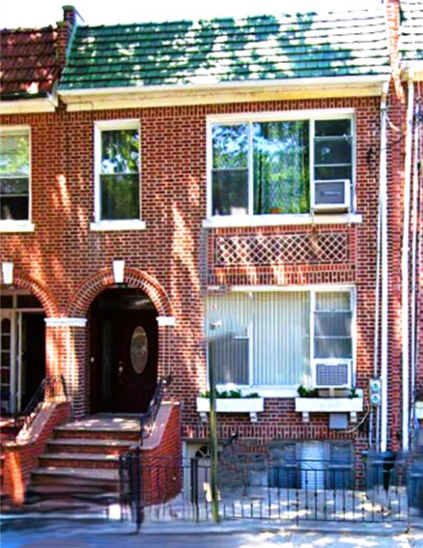 26 Parrott Place Bensonhurst Brooklyn NY 11228