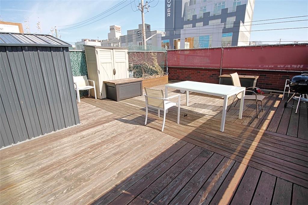 2570 East 17th Street Sheepshead Bay Brooklyn NY 11235