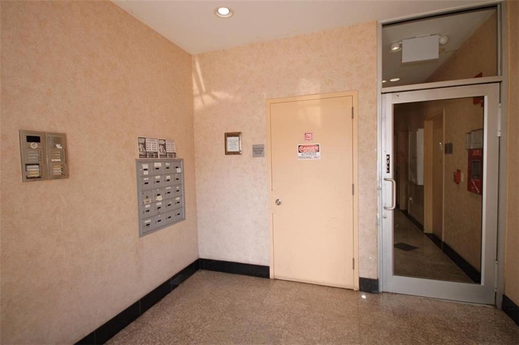 2570 East 17th Street Sheepshead Bay Brooklyn NY 11235