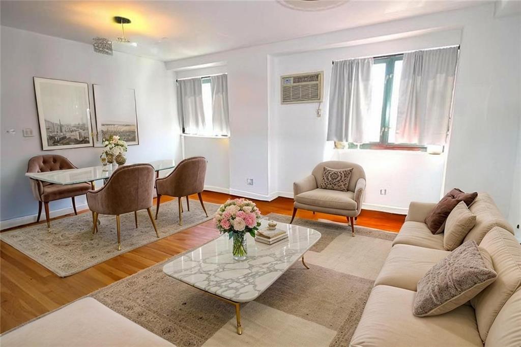 2570 East 17th Street Sheepshead Bay Brooklyn NY 11235