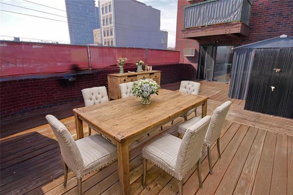 2570 East 17th Street Sheepshead Bay Brooklyn NY 11235