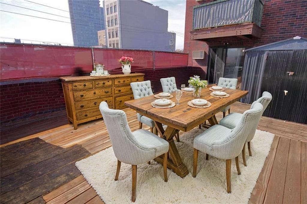 2570 East 17th Street Sheepshead Bay Brooklyn NY 11235