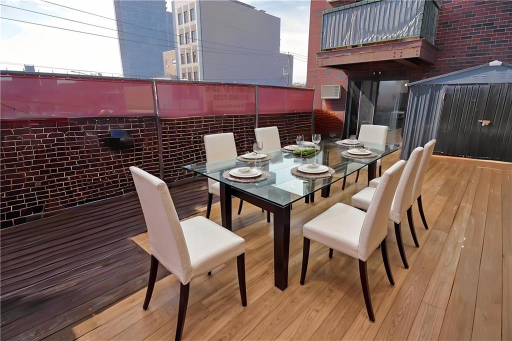 2570 East 17th Street Sheepshead Bay Brooklyn NY 11235