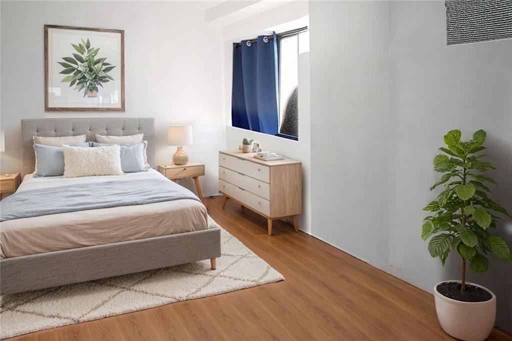 2570 East 17th Street Sheepshead Bay Brooklyn NY 11235