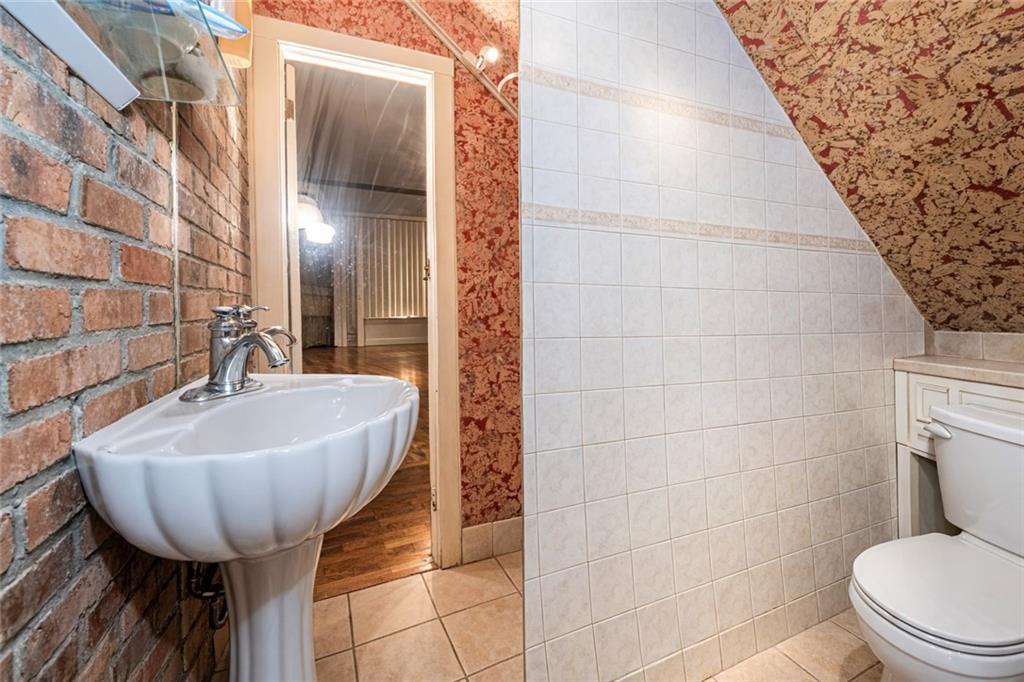 1513 Brooklyn Avenue East Flatbush Brooklyn NY 11210