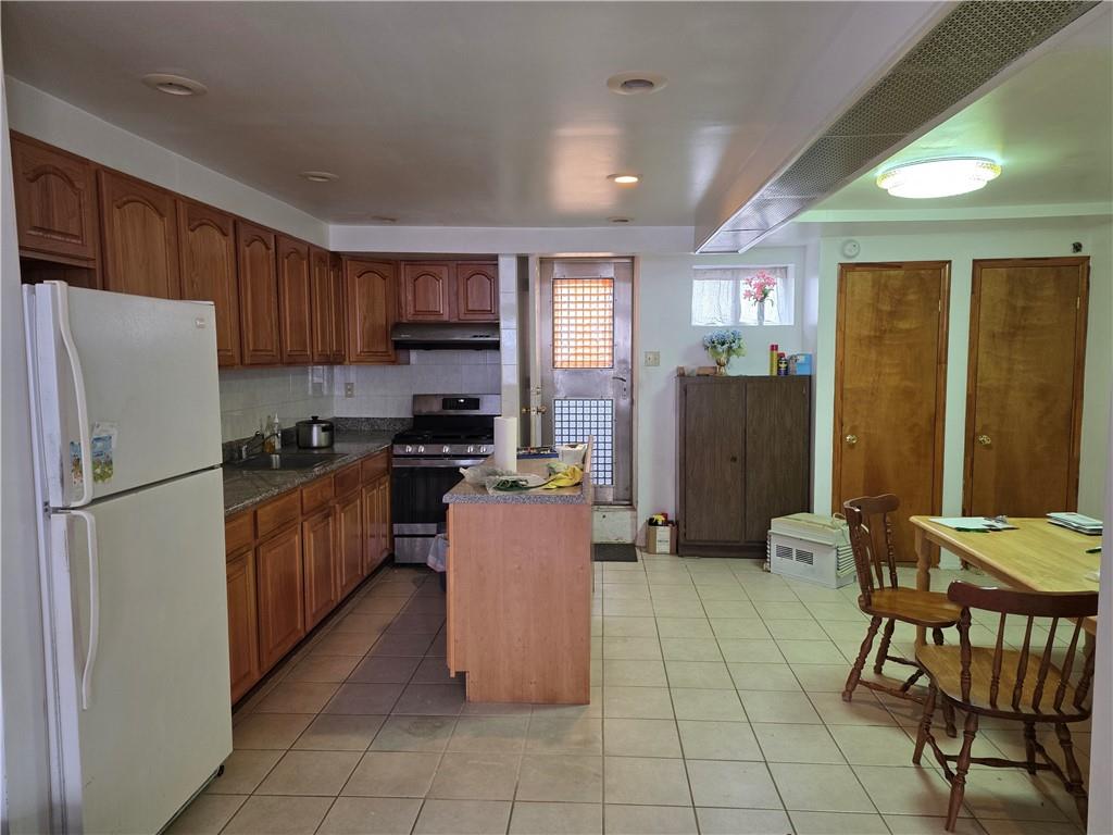 1854 West 7th Street Gravesend Brooklyn NY 11223