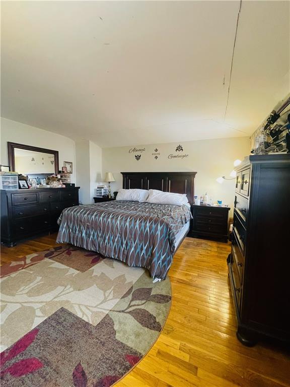 12 Kingsbridge Avenue Bulls Head Staten Island NY 10314