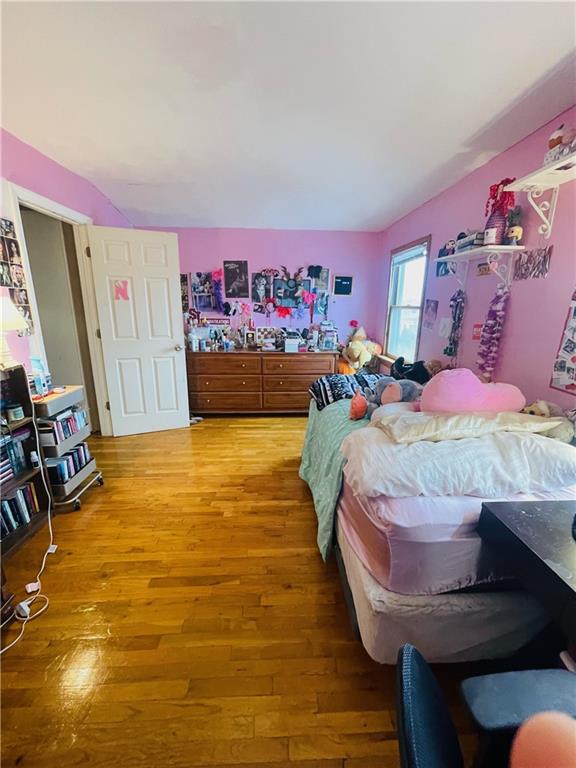 12 Kingsbridge Avenue Bulls Head Staten Island NY 10314