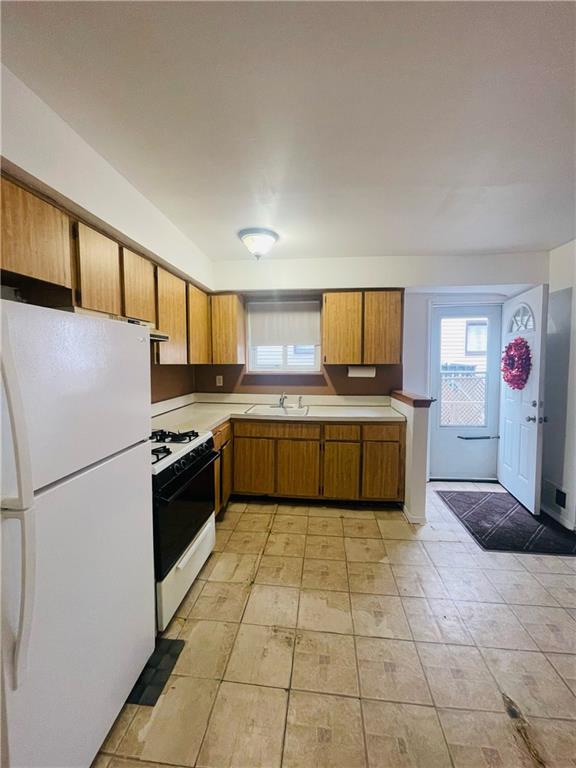 12 Kingsbridge Avenue Bulls Head Staten Island NY 10314