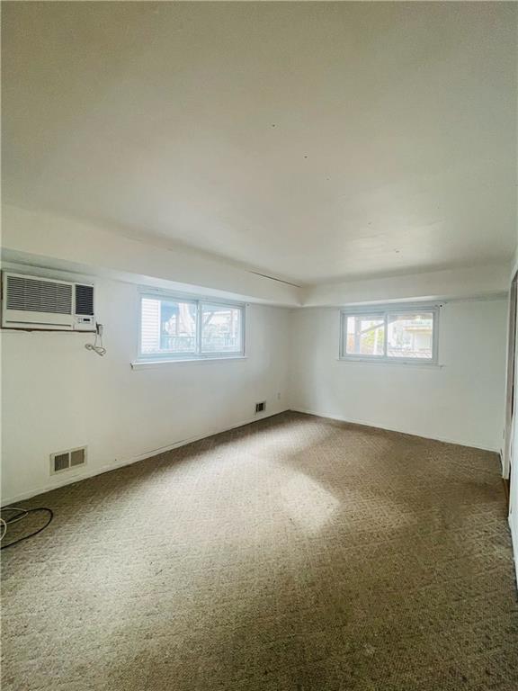 12 Kingsbridge Avenue Bulls Head Staten Island NY 10314