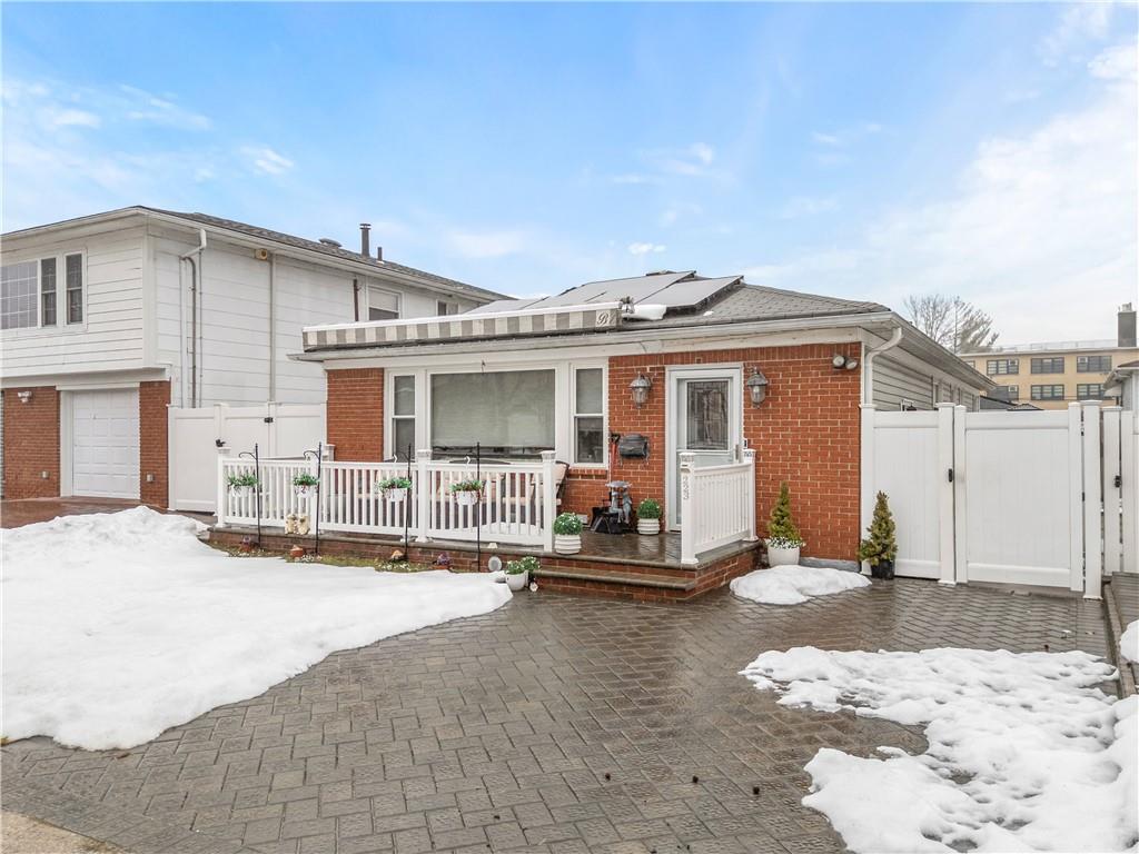 223 Park Street Richmond Town Staten Island NY 10306