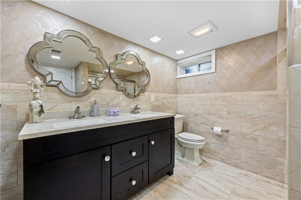 223 Park Street Richmond Town Staten Island NY 10306