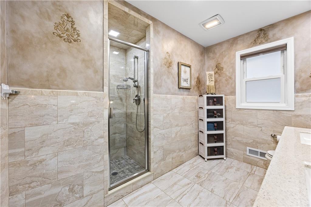 223 Park Street Richmond Town Staten Island NY 10306