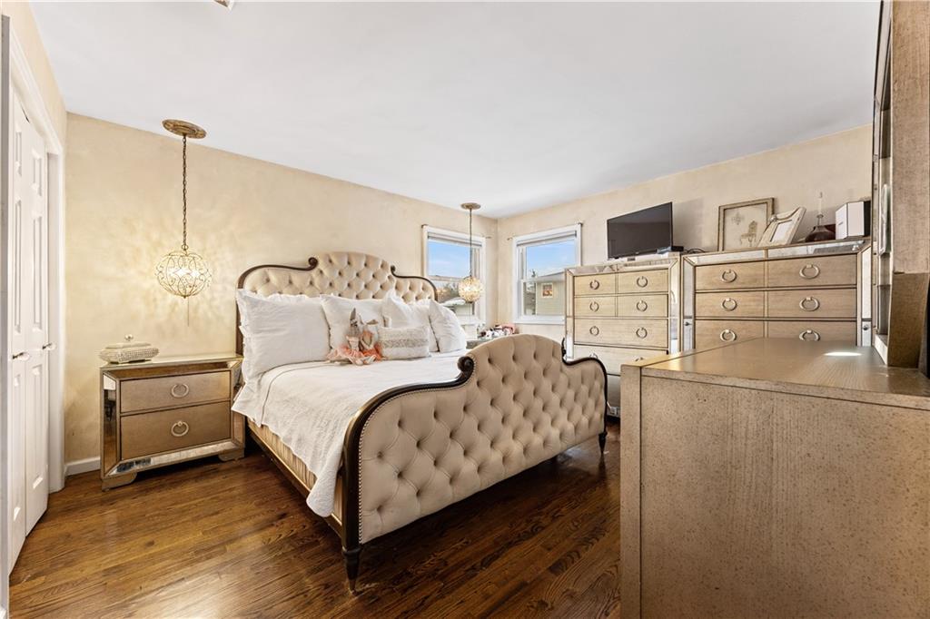 223 Park Street Richmond Town Staten Island NY 10306