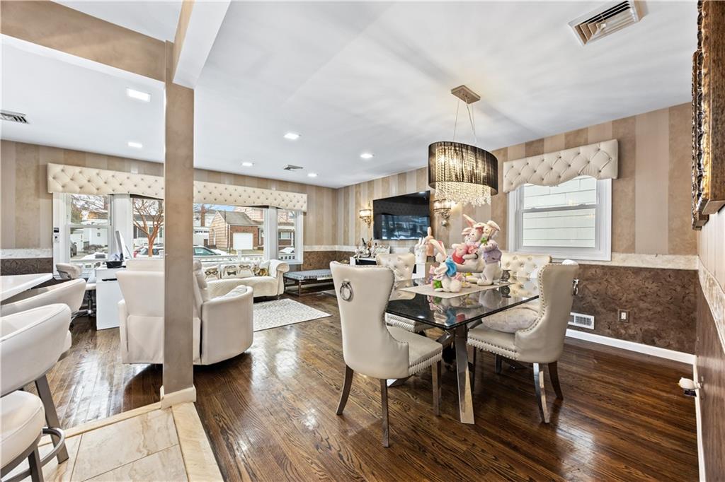 223 Park Street Richmond Town Staten Island NY 10306