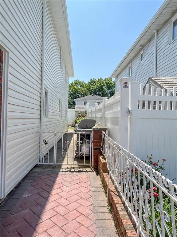 159-32 88th Street Howard Beach Queens NY 11414