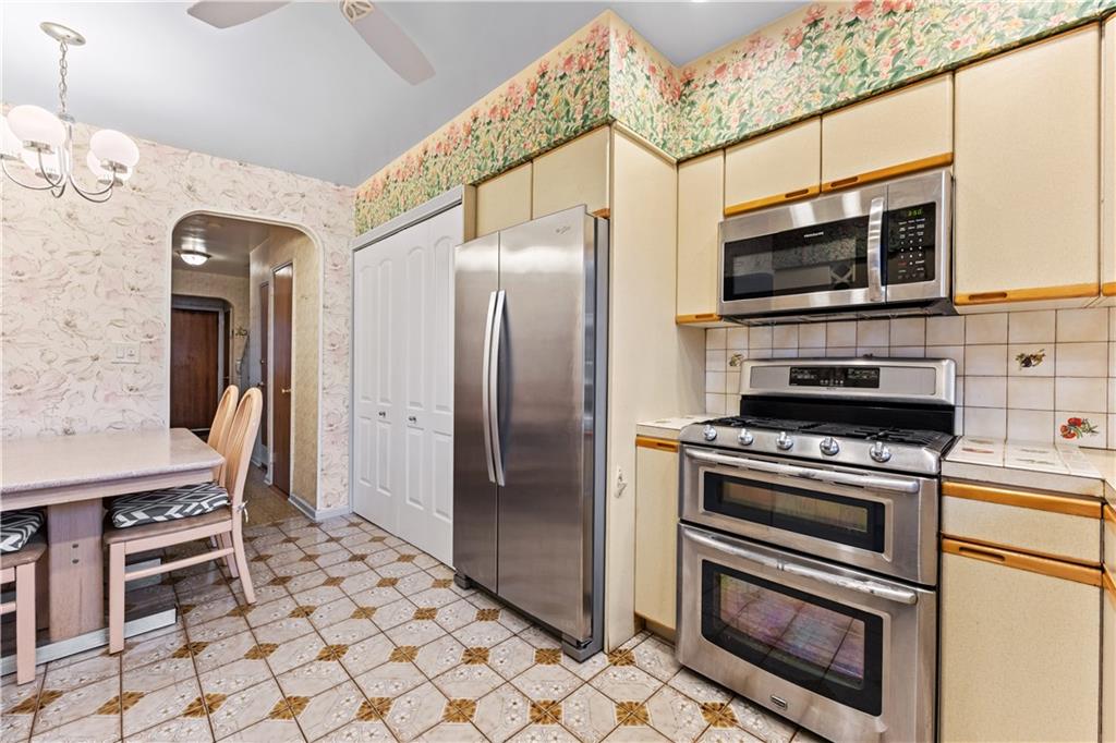 2739 Brown Street Sheepshead Bay Brooklyn NY 11235