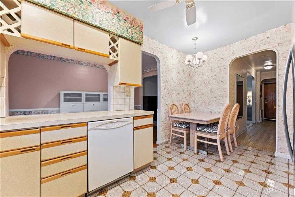 2739 Brown Street Sheepshead Bay Brooklyn NY 11235