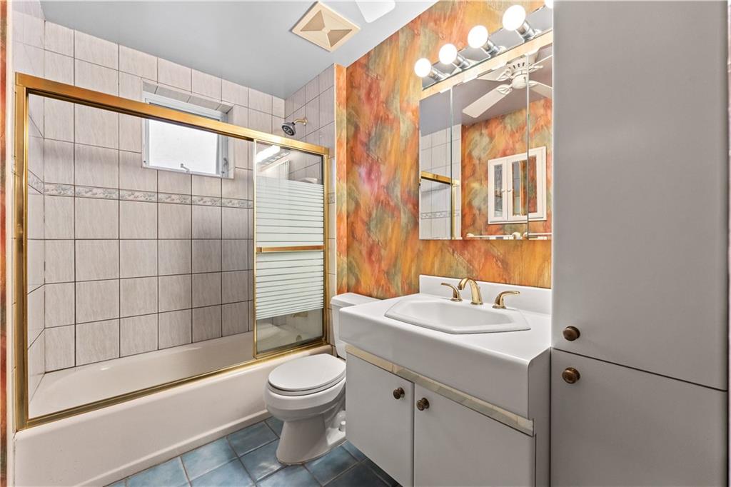 2739 Brown Street Sheepshead Bay Brooklyn NY 11235