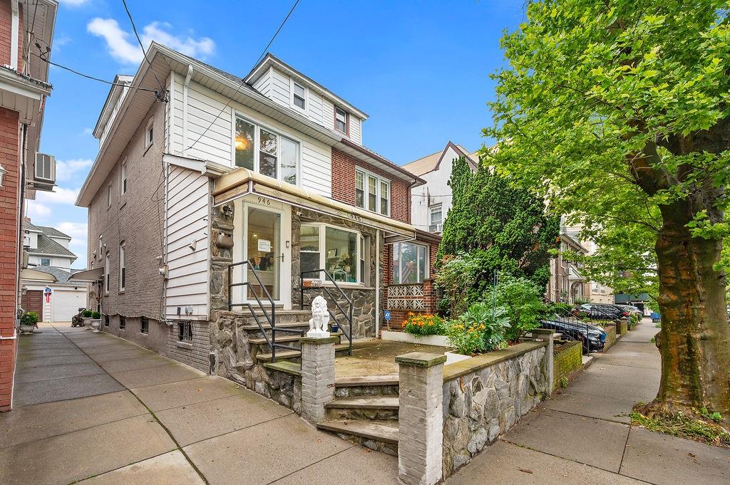 946 78th Street Bensonhurst Brooklyn NY 11228