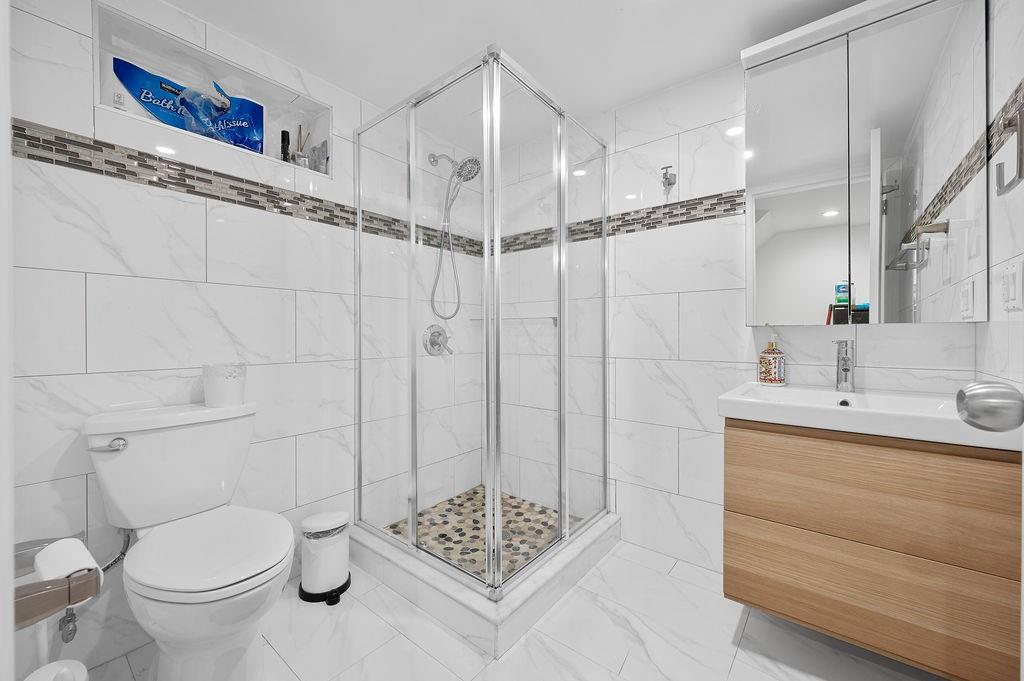 946 78th Street Bensonhurst Brooklyn NY 11228