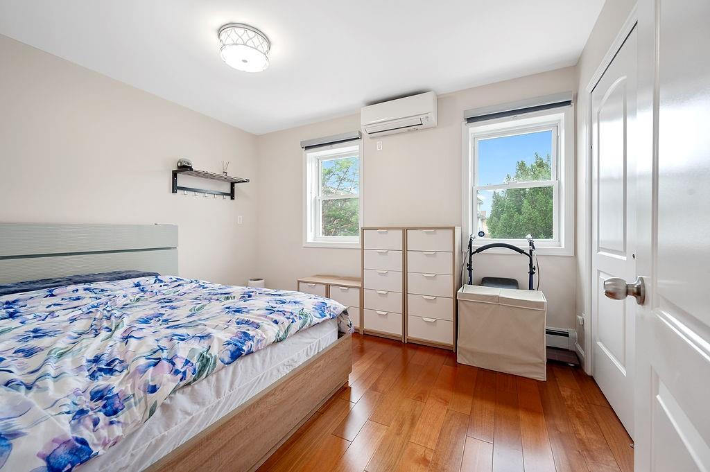 946 78th Street Bensonhurst Brooklyn NY 11228