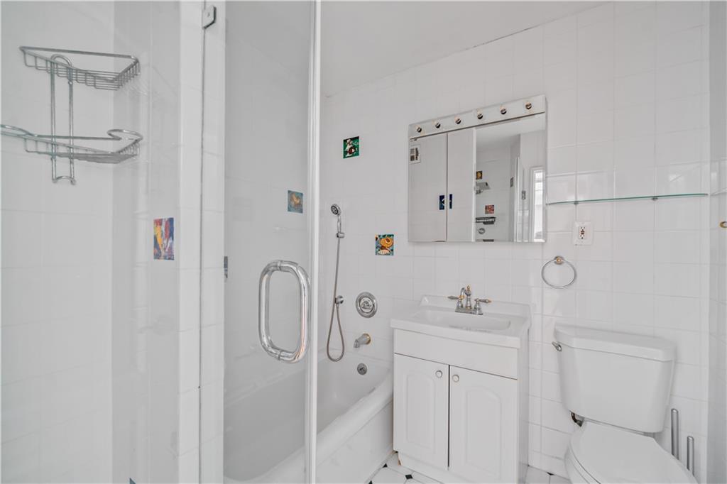 830 Howard Avenue Sunnyside Staten Island NY 10301