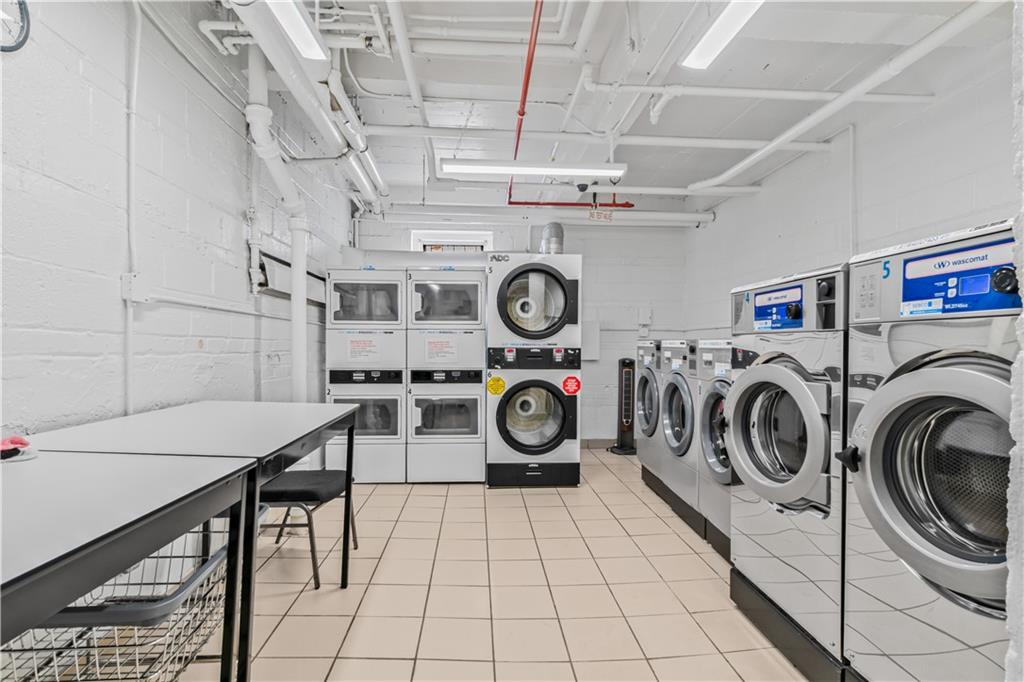 830 Howard Avenue Sunnyside Staten Island NY 10301