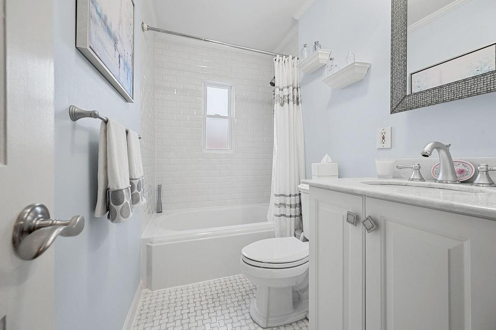 1594 Independence Avenue Bensonhurst Brooklyn NY 11228