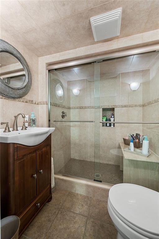 1594 Independence Avenue Bensonhurst Brooklyn NY 11228