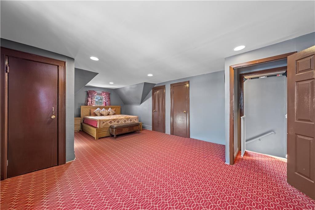 2821 Avenue N Midwood Brooklyn NY 11210